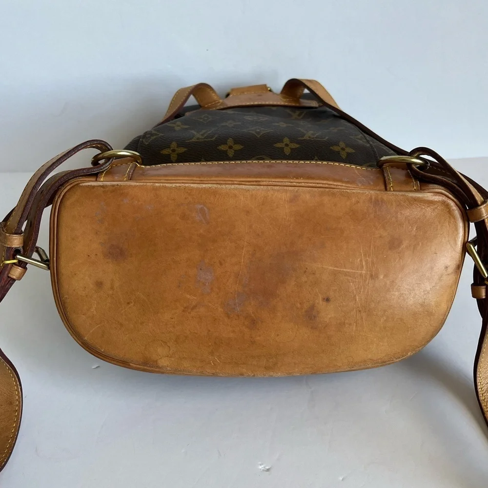 Louis Vuitton Montsouris MM Backpack Monogram Bag